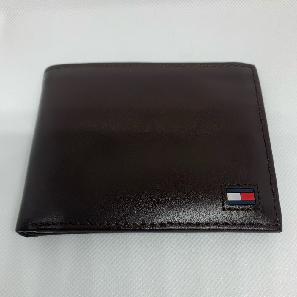 Tommy Hilfiger Brown Wallet
